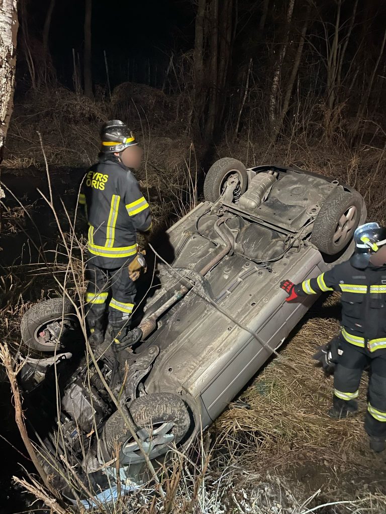 Val Venosta auto fuori strada a Oris TV33